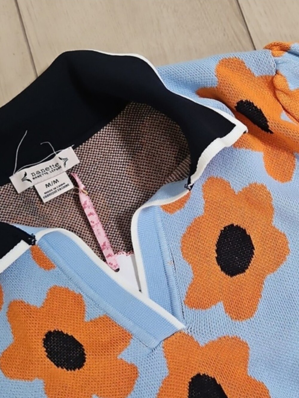 Nanette Lepore Blue Flower Meduim Blouse NWT - Picture 2 of 10